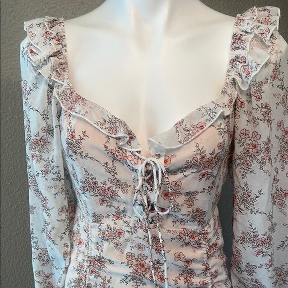 Miss Lola Floral Ruched Long Sleeve Dress - White and Pink - Picture 6 of 12